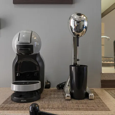 Astrantia (adults Only) شقة