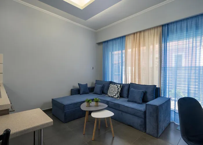 Astrantia (adults Only) * Hriszí Aktí Haniá